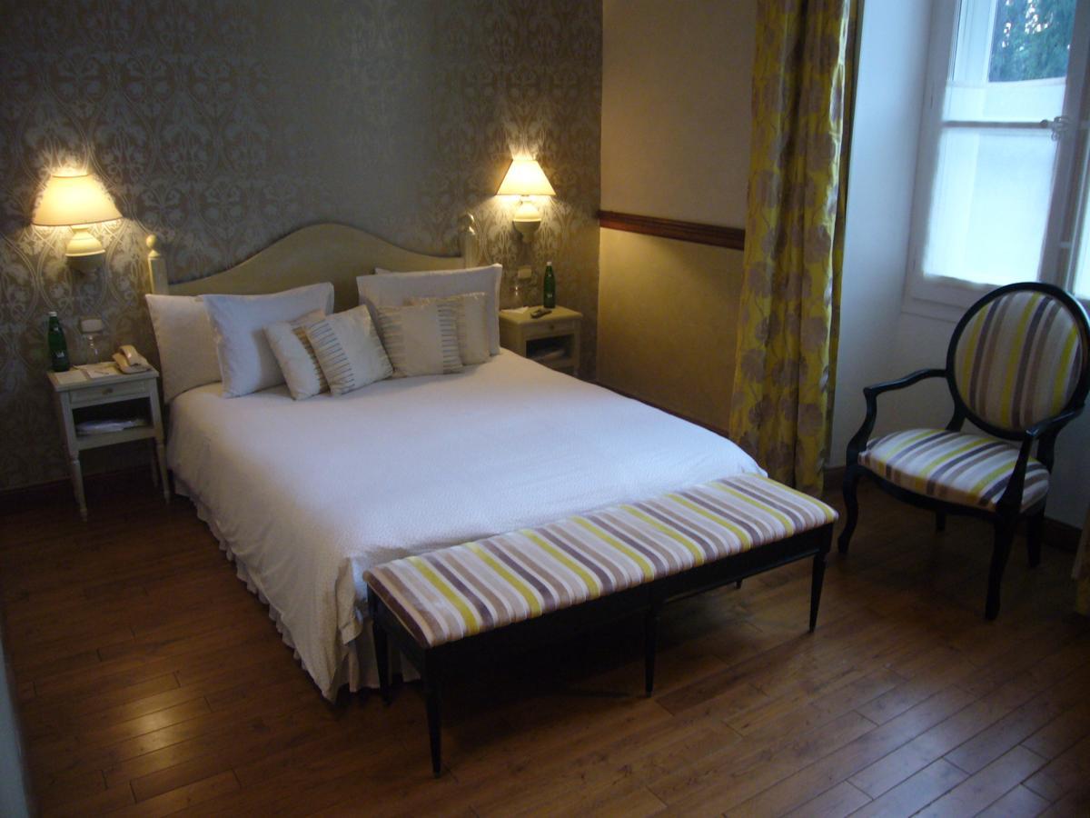 Chateau De Montcaud Sabran Habitación foto